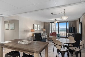 TV - Watercrest 210- Sleeps 12 - Free Beach Chairs! (Panama City Beach)