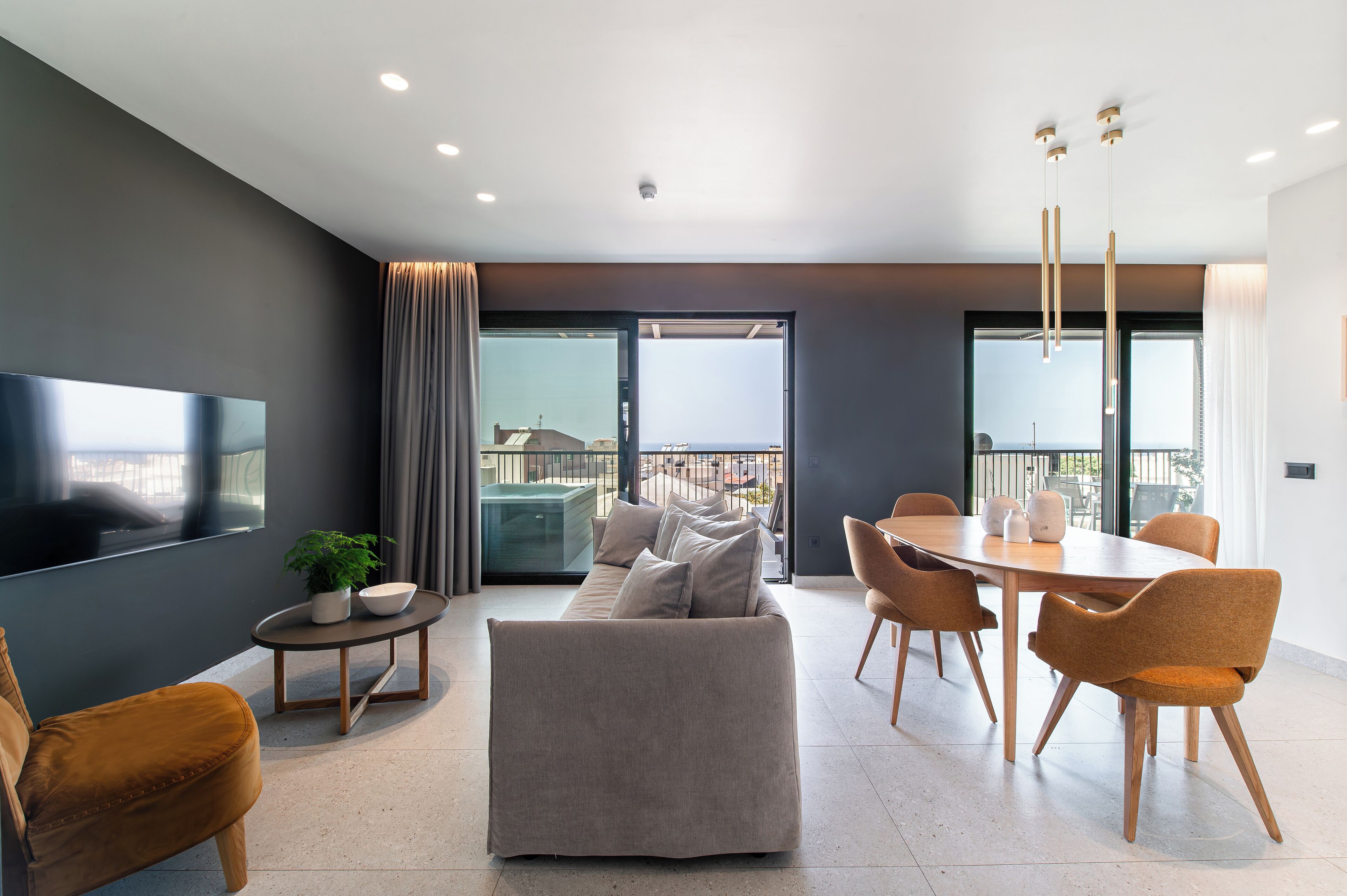 Premium Suite Sea View with Outdoor Jetted Tub | In-room safe, desk, laptop workspace, soundproofing