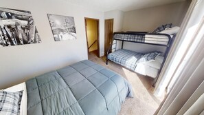 2 bedrooms, free WiFi, bed sheets