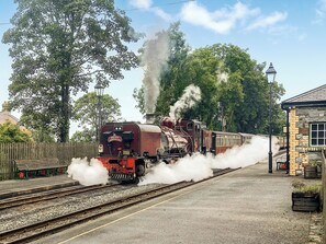 Nicht klassifiziertes Bild, 2 von 27, Schaltfläche