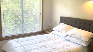 2 bedrooms