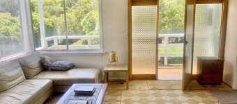 Classic Beach House, Sandy Point