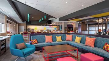 Café da manhã com buffet grátis todos os dias