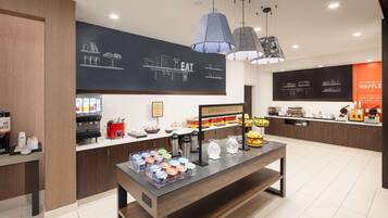 Free daily buffet breakfast