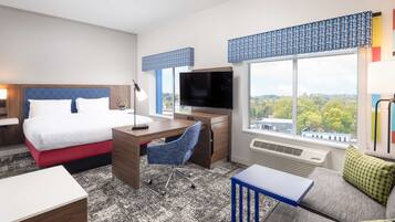 55-inch Smart TV with satellite channels, Netflix, streaming services