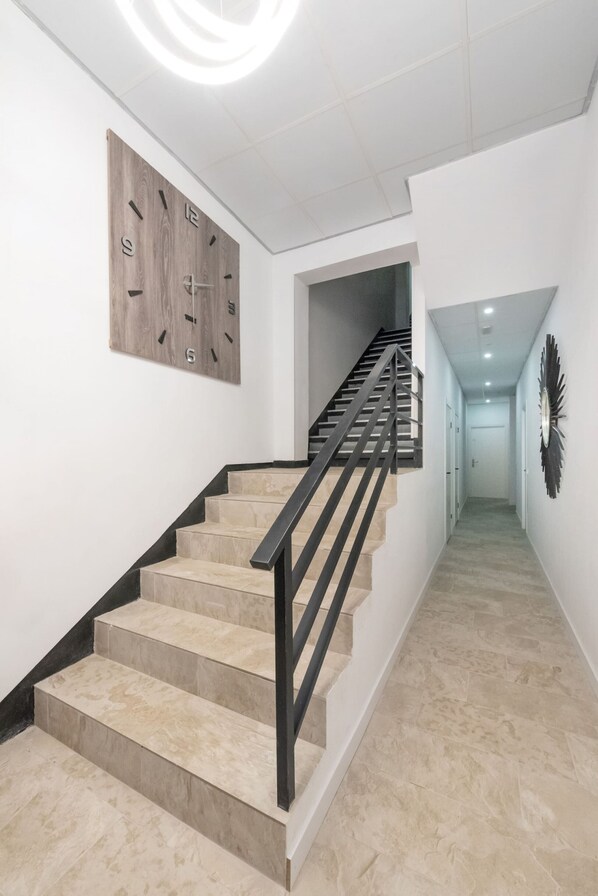 Interior - Downtown Cozy Studio Apartment Gran Via | A053 (Madrid)