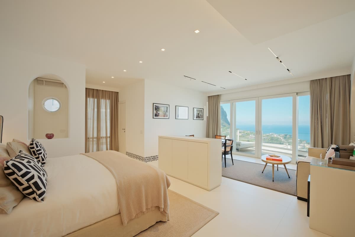 Special Pool Suite