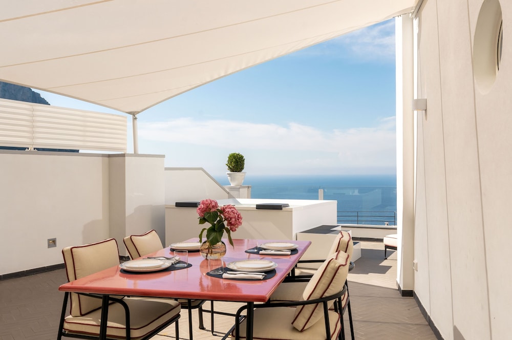 Palazzo M Capri by null