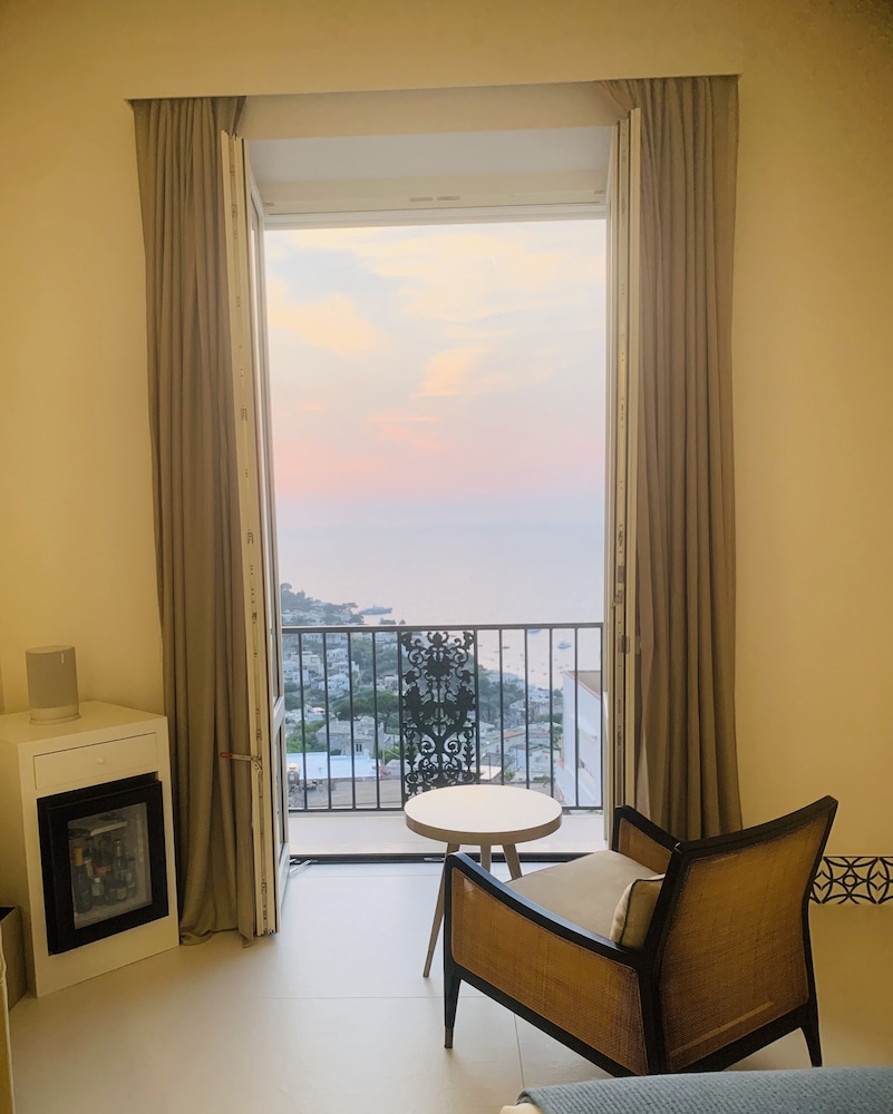 Palazzo M Capri by null