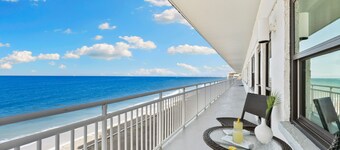 Island Paradise - Beachfront Condo