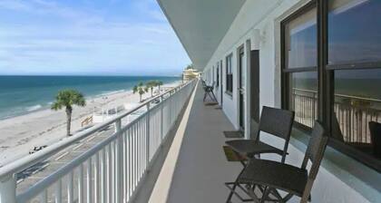 Island Paradise - Beachfront Condo