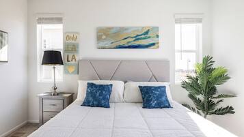 3 bedrooms, WiFi, bed sheets