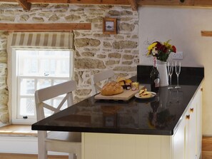 Dining - The Stables By The Sea (Porth, near Newquay)