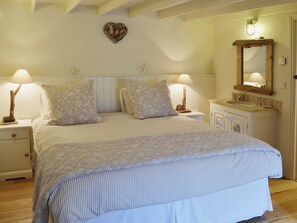 2 chambres, Wi-Fi gratuit, draps fournis