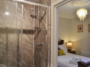 Towels - 11 bedroom accommodation in Bridlington (Bridlington)