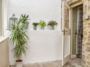 Interior - Little Sitch Barn - UK39602 (Matlock)