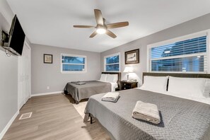 8 bedrooms, in-room safe, desk, iron/ironing board