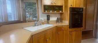 Mid-Century Cozy Home | UW Adjacent