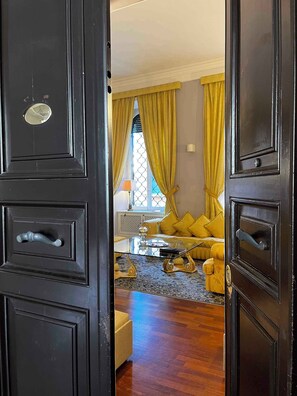 Interior - Holiday apartment elegant in the heart of Rome (Rom)