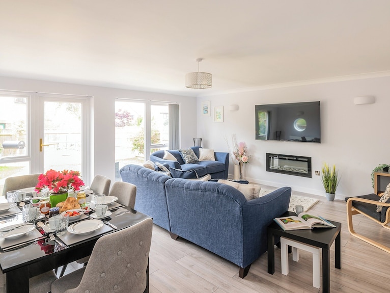 3 Bedroom Accommodation In Sheringham - Sheringham