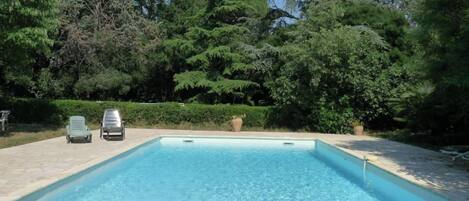 Piscine extérieure
