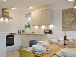 Dishwasher - 5 bedroom accommodation in York (York)