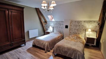 Maison Familiale (La Caudalie) | 1 chambre, lit parapluie, Wi-Fi gratuit, draps fournis