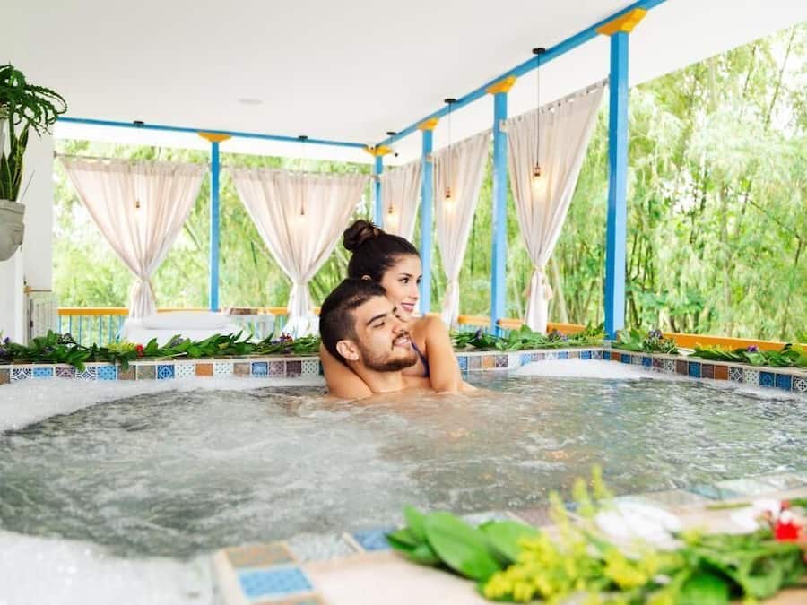 Behandelingskamers voor koppels, lichaamsbehandelingen, hydrotherapie