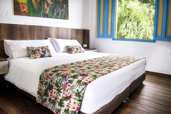 Superior Room, 1 King Bed | Egyptian cotton sheets, premium bedding, down comforters, pillowtop beds