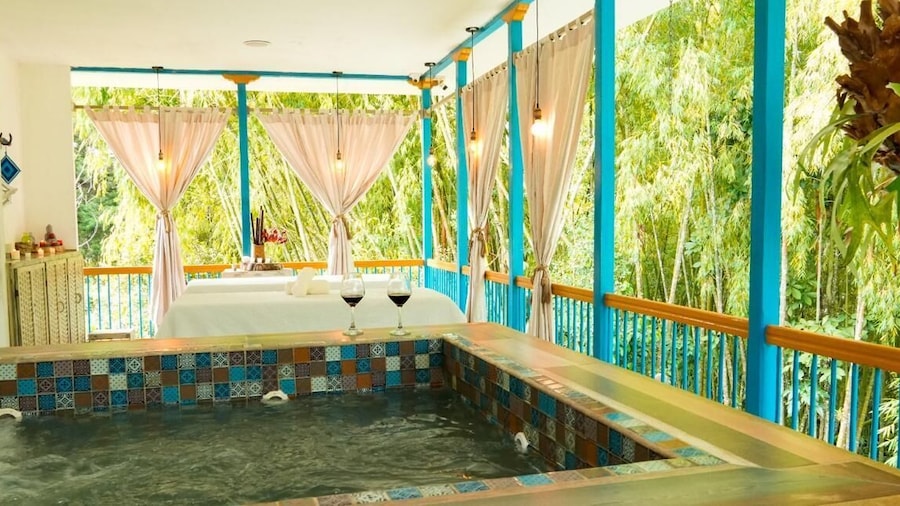 HOTEL HACIENDA SANTA CLARA