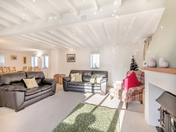 Télévision, cheminée