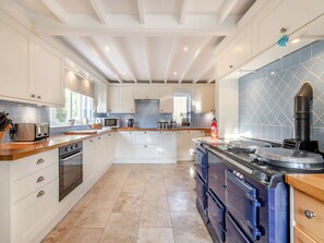 Lave-vaisselle, chaise haute