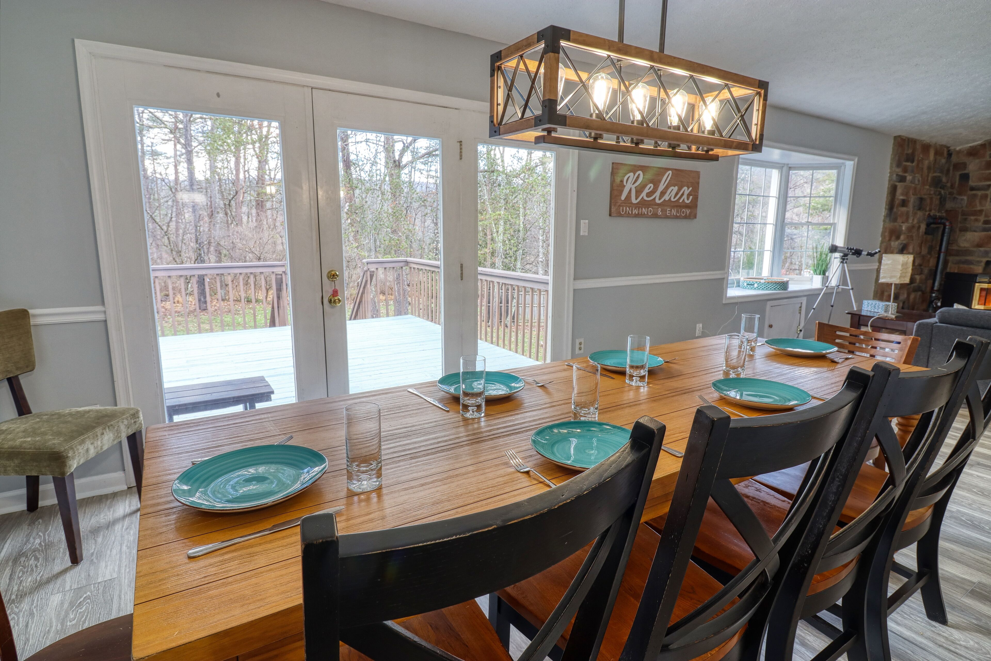 10 Person Farmhouse Table
