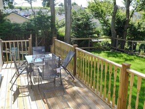 Outdoor dining - 2 bedroom accommodation in Tywardreath, near Fowey (Tywardreath, near Fowey)