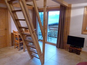 Interior - F2 apartment in chalet facing Mont Blanc (pets not allowed) (Combloux)