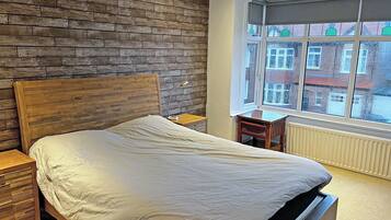 3 slaapkamers, gratis wifi, beddengoed