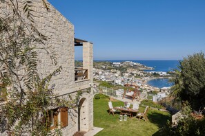 2 bedrooms - Villa Paradissi in Crete (Malevizi)