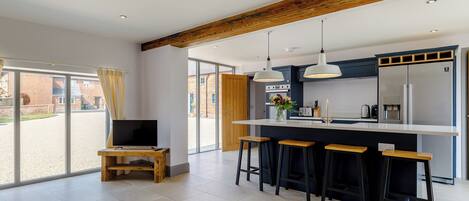 Astianpesukone, pakastin