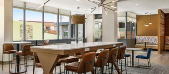 Hampton Inn & Suites San Mateo-San Francisco Airport