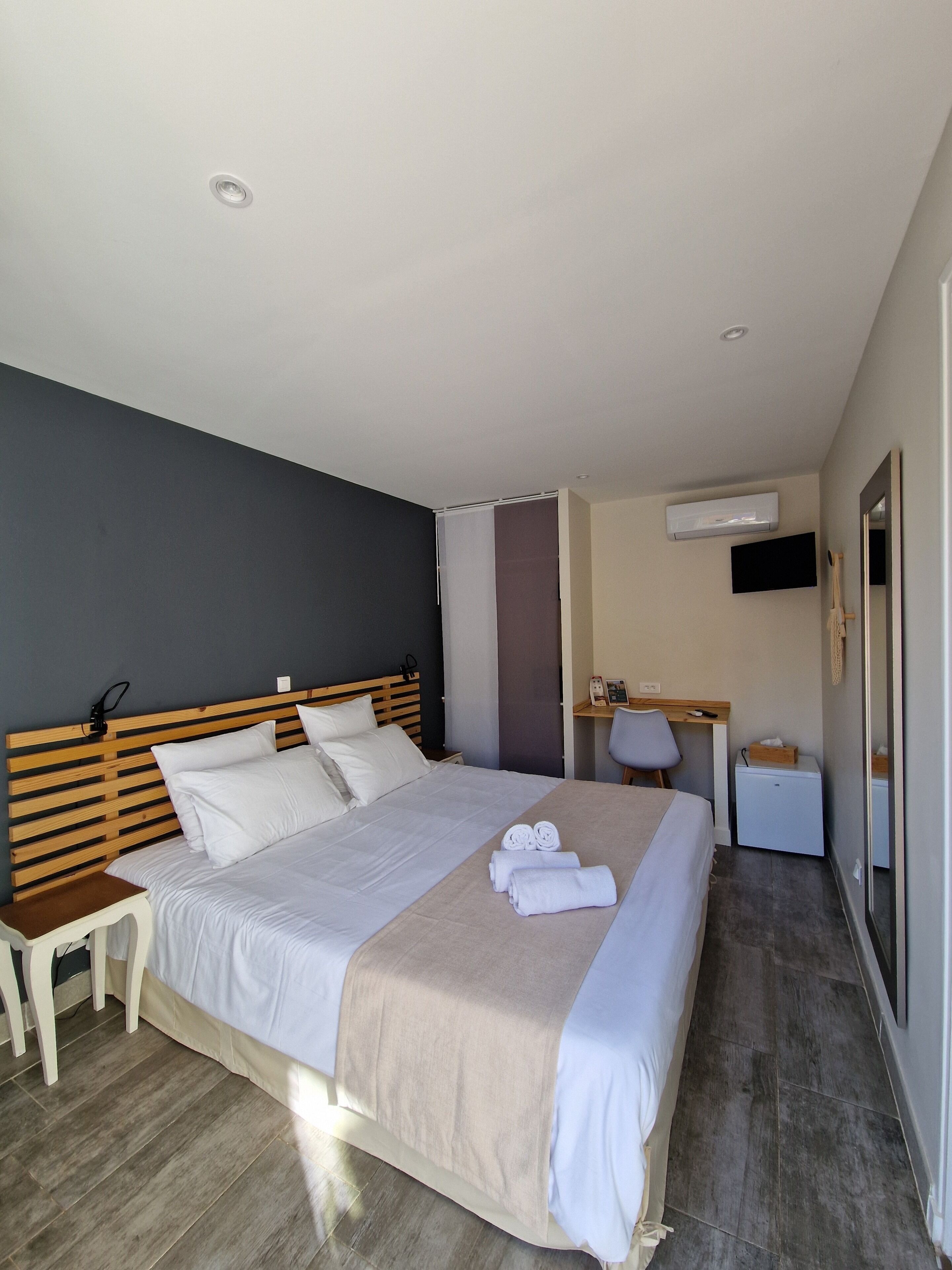 Comfort Double Room | Individually decorated, individually furnished, desk, laptop workspace