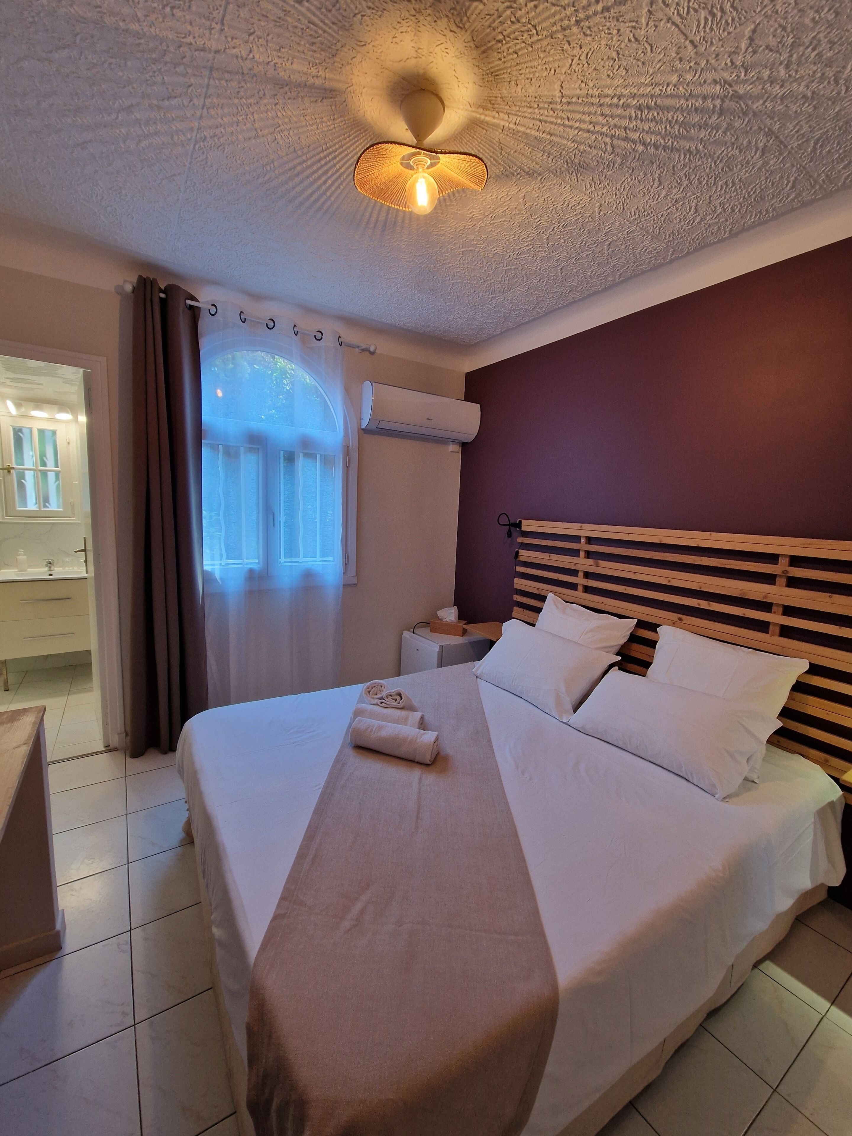 Individually decorated, individually furnished, desk, laptop workspace