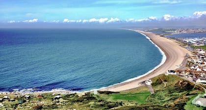 3 bedroom accommodation in Weymouth