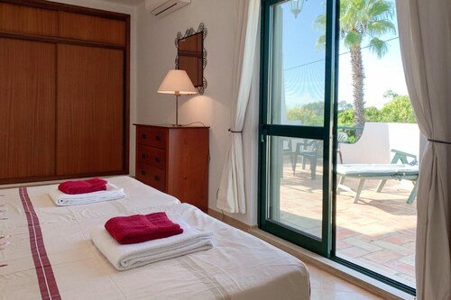 Casa Josephine by Portucasa