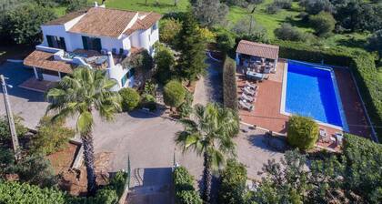 Casa Josephine by Portucasa