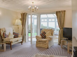 TV - Sunny Crest - UK34724 (Hunmanby Gap, near Filey)