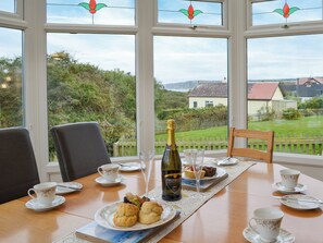 Dining - Sunny Crest - UK34724 (Hunmanby Gap, near Filey)
