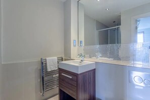 Private kitchen - Bright and Spacious 1 Bedroom Flat in Notting Hill (London)