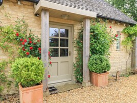 Cottage | Exterior detail