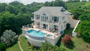 Exterior - Uplifting 3 bed beach island cottage (cap estate)