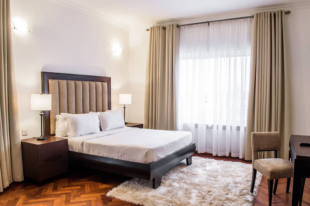1 bedroom, hypo-allergenic bedding, free WiFi, bed sheets